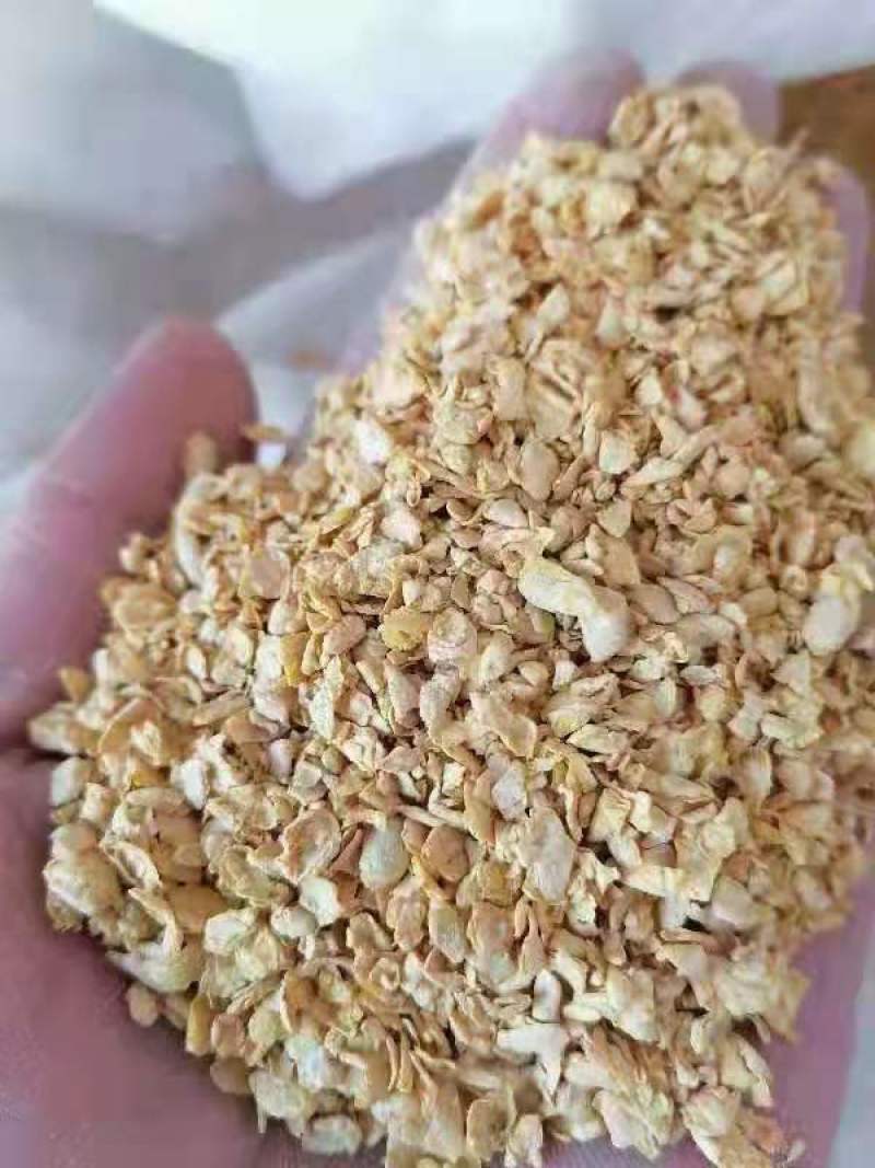 在生态农业大行其道的今天，肥料生产许可证成为企业能否合法进行生产的必备通行证。本文将深入探讨肥料生产许可管理办法，并通过实际案例进行解析。